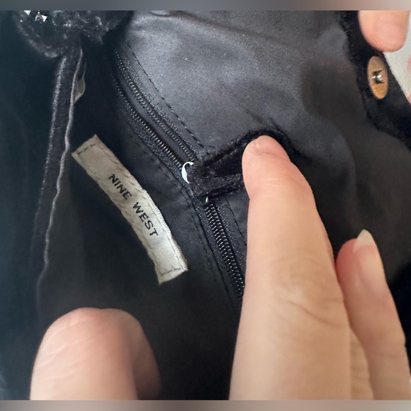 Nine West - Picture 7 of 8